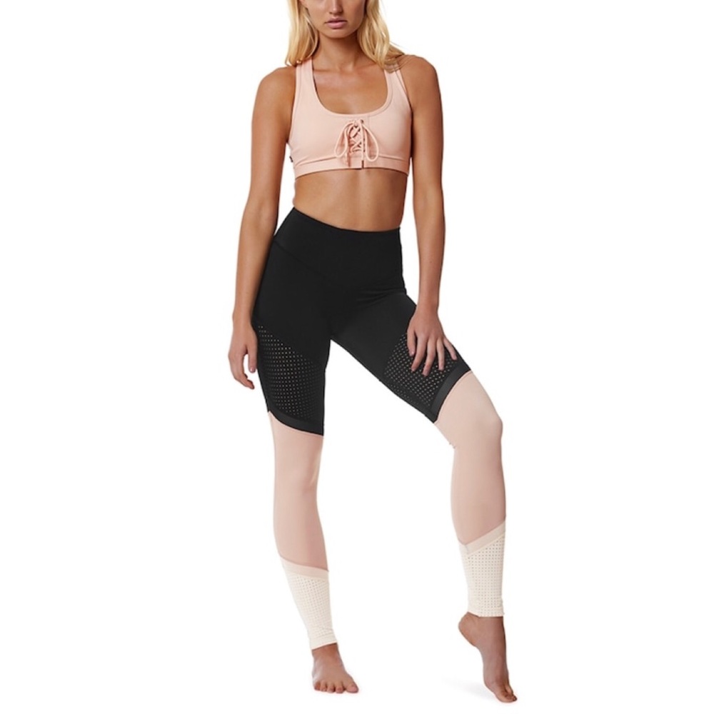🦋L’URV Time and Space Leggings🦋
